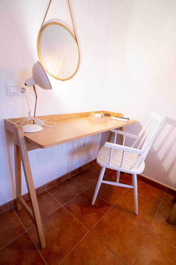 Hostal Sa Posada Set Cales Ciutadella  Bagian luar foto