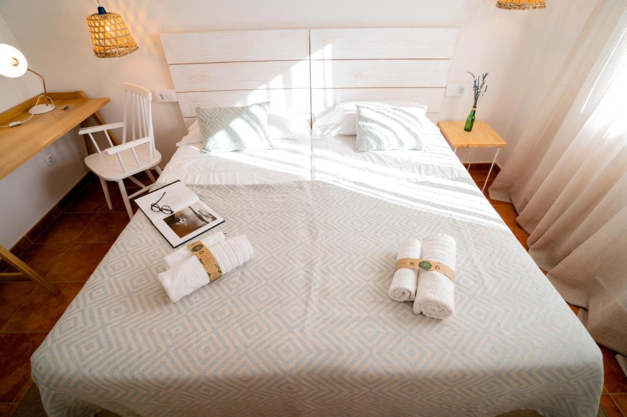 Hostal Sa Posada Set Cales Ciutadella  Bagian luar foto