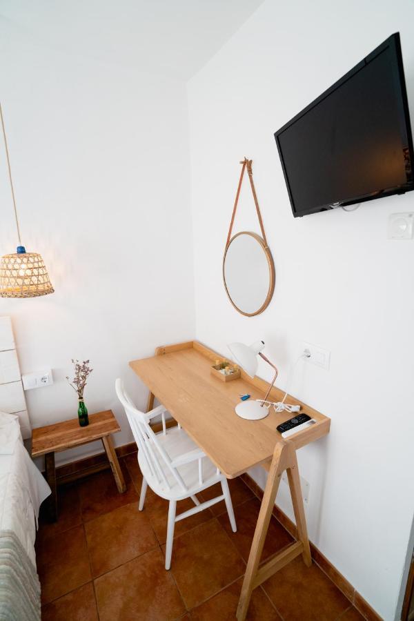 Hostal Sa Posada Set Cales Ciutadella  Bagian luar foto